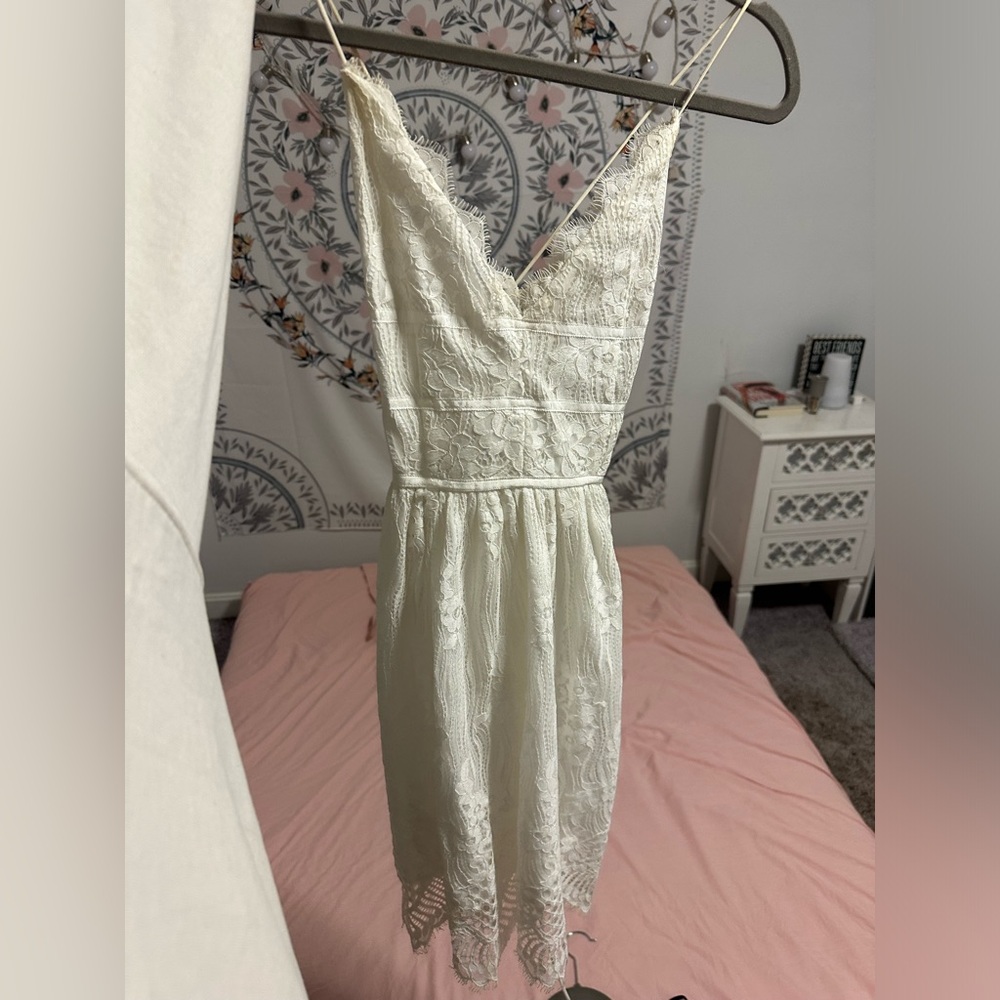 Extra small white boutique dress